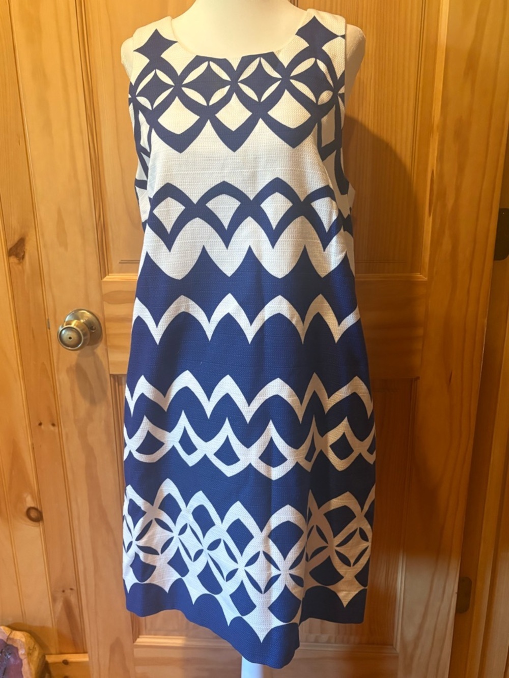 Crown & Ivy Blue White Geometric Sleeveless Sheath Dress women’s 12